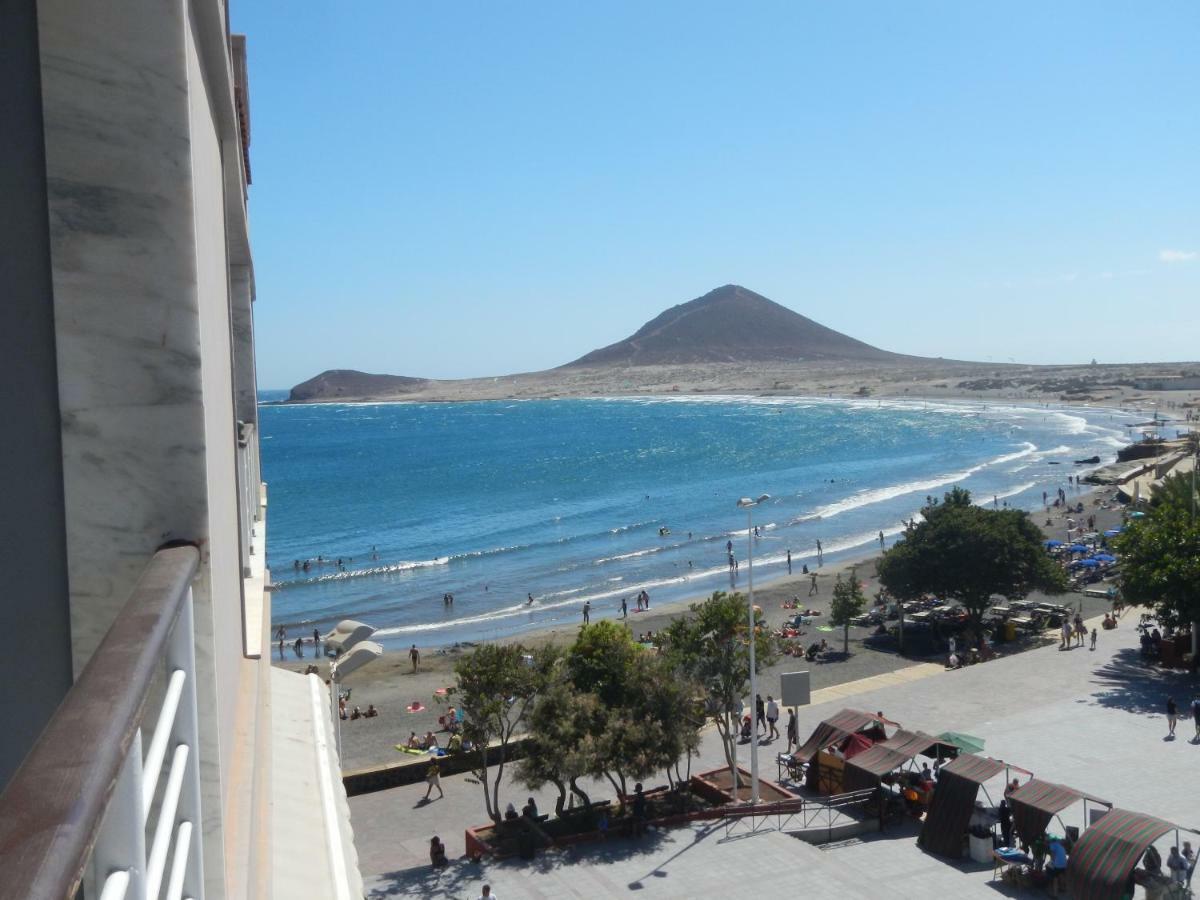Apartment Lovely Flat With Sea-view, 1 Minute Walk To